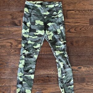 Lululemon Fast and Free